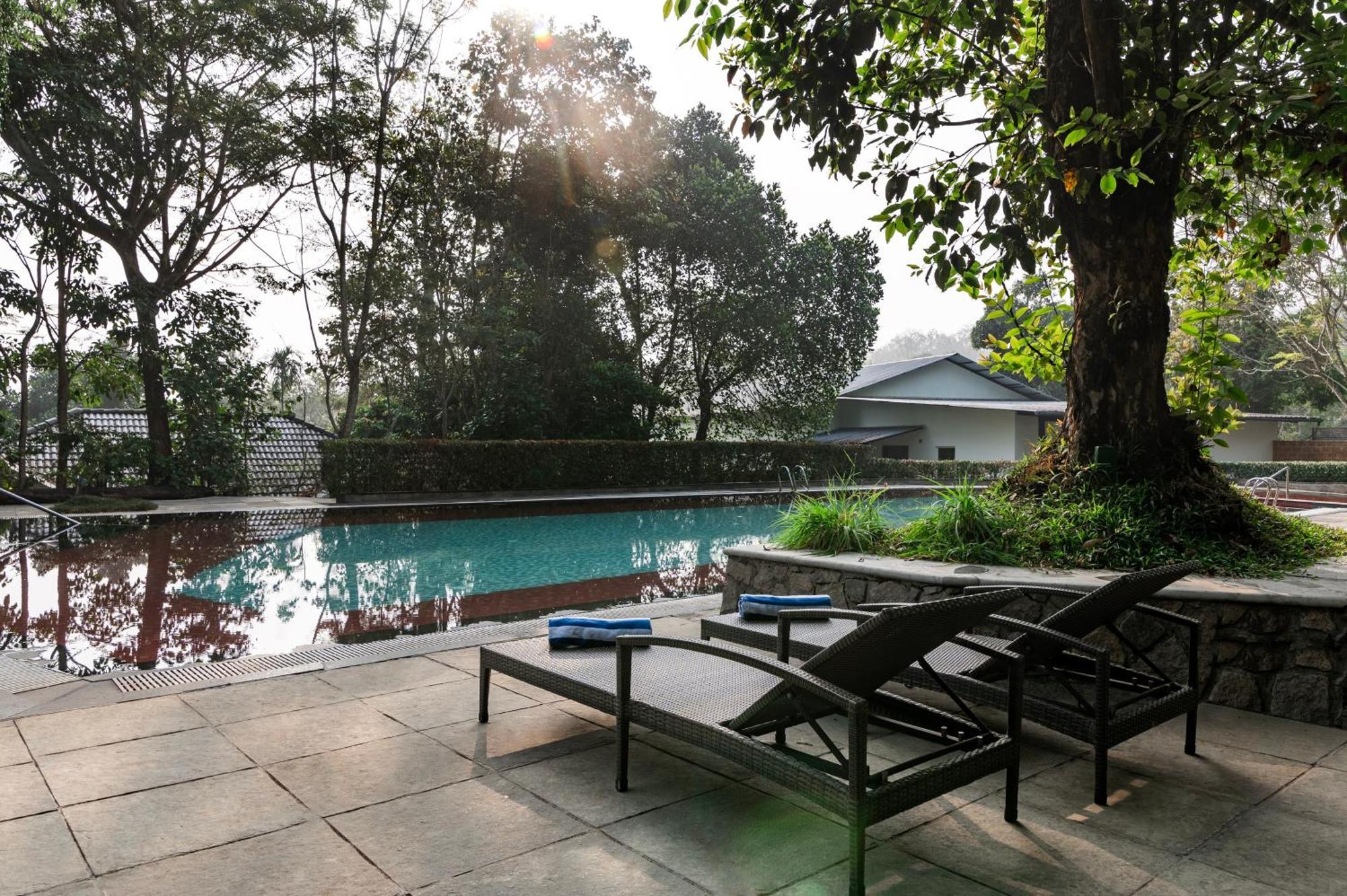 Sterling Wayanad Hotel Sultan Bathery Exterior photo