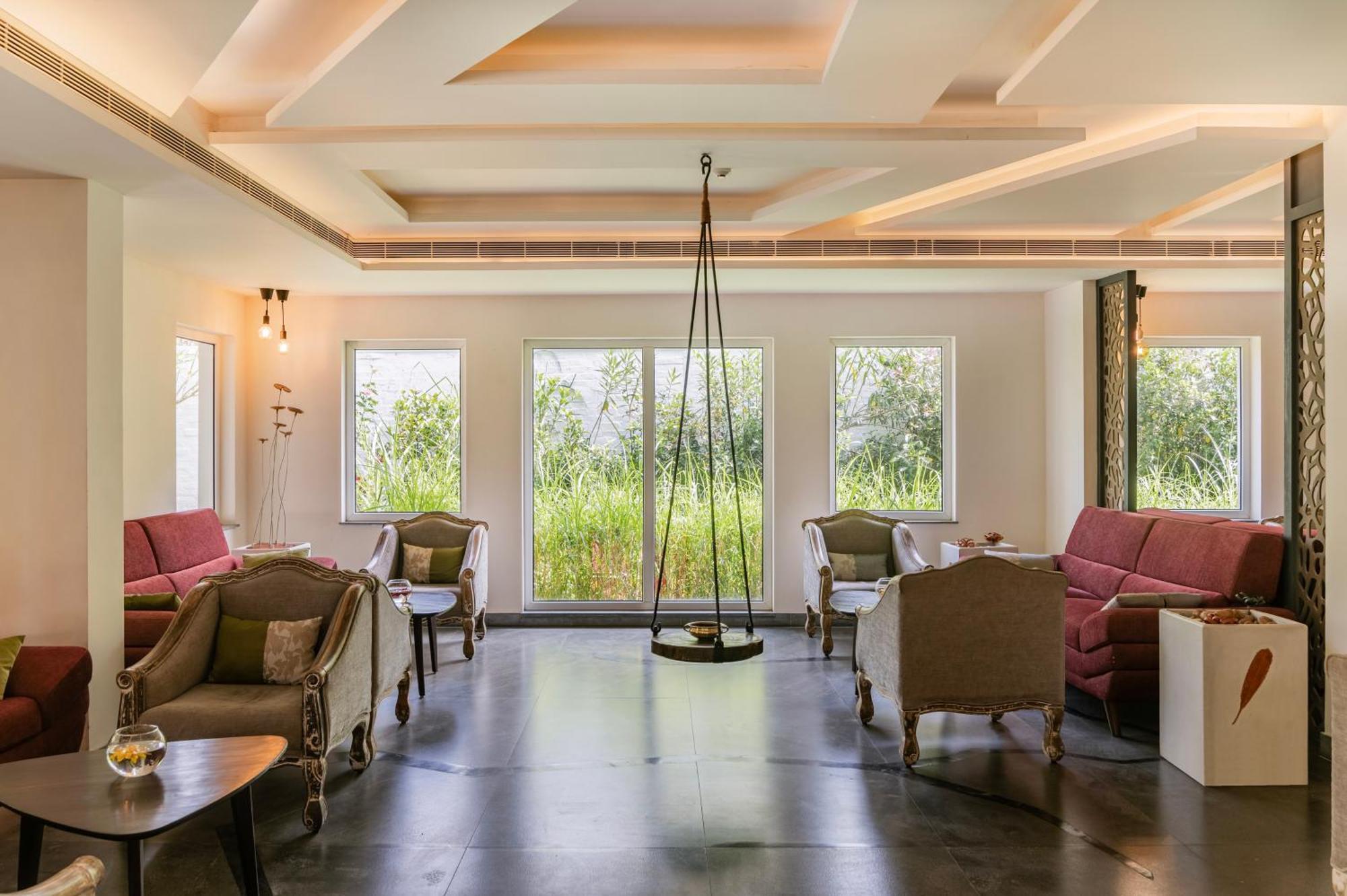 Sterling Wayanad Hotel Sultan Bathery Exterior photo
