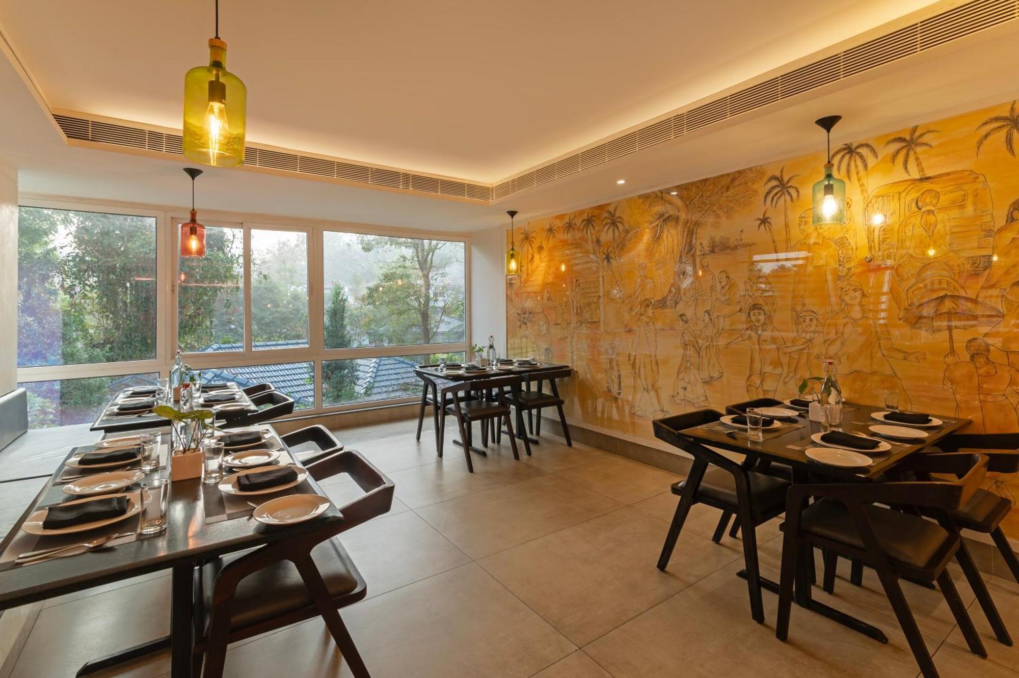 Sterling Wayanad Hotel Sultan Bathery Exterior photo